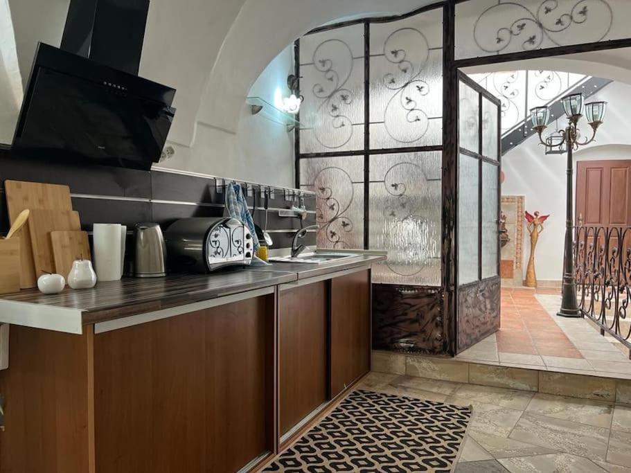באנסקה ביסטריצה City Center Apartment מראה חיצוני תמונה